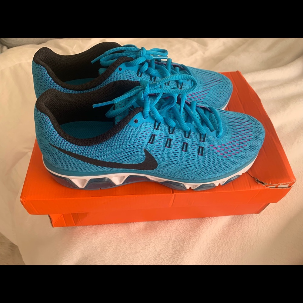 Women’s Blue 9.5 Sneakers